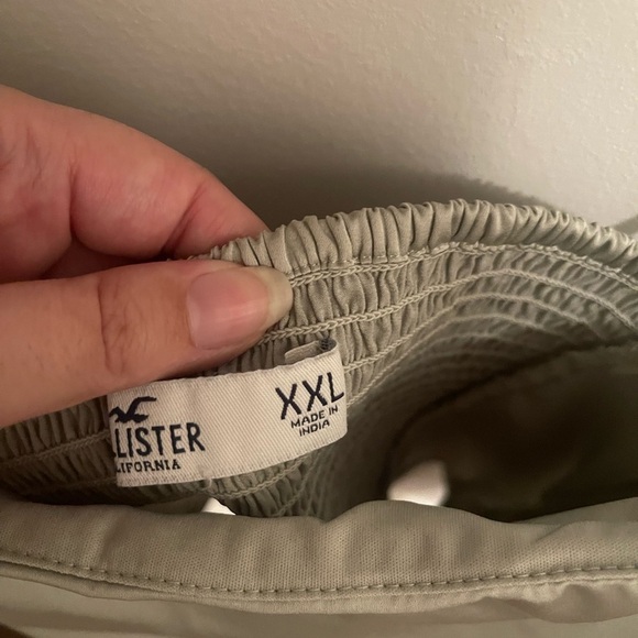 Hollister Green Ruched Tie Straps Camisole - Picture 3 of 3